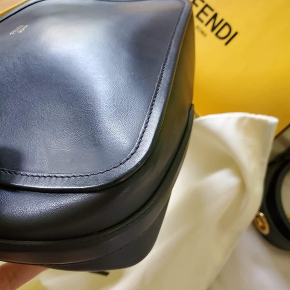 Fendi Camera Bag - Picture 5 of 9